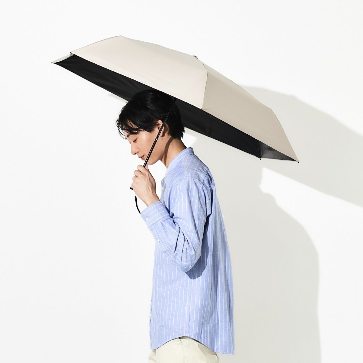 assa公式 AM544 メンズ 折りたたみ傘 ベージュ 無地 完全遮光 晴雨兼用 軽量